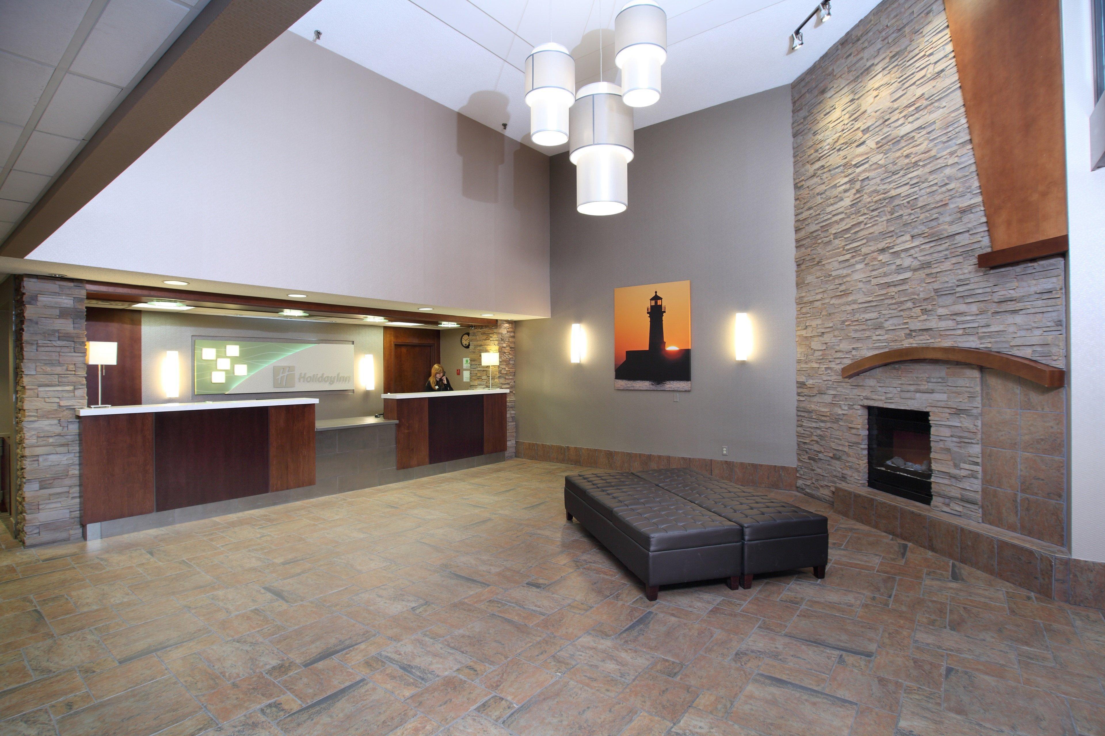 Hotel & Duluth-downtown By Ihg 3*
