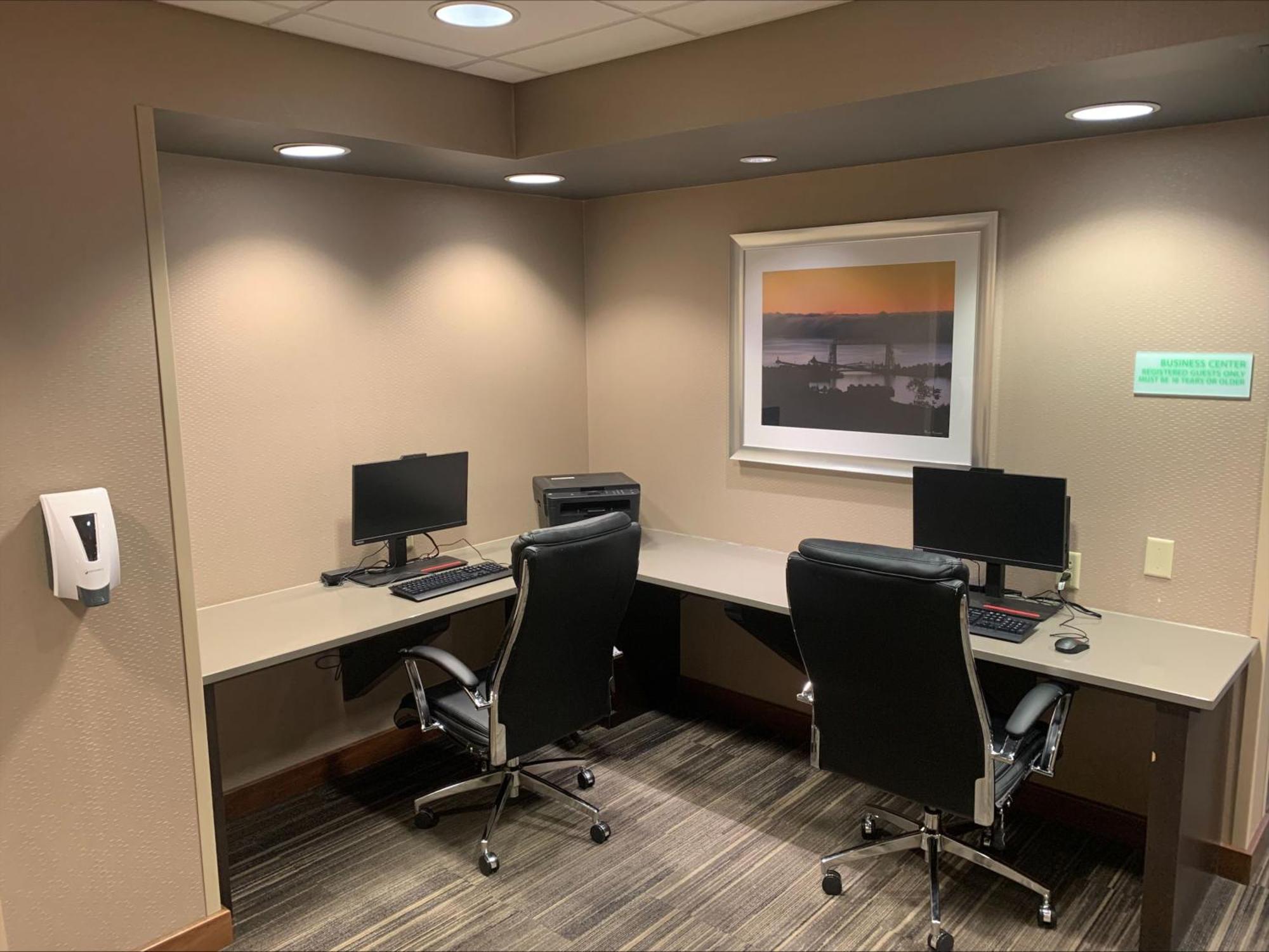 Hotel & Duluth-downtown By Ihg Duluth